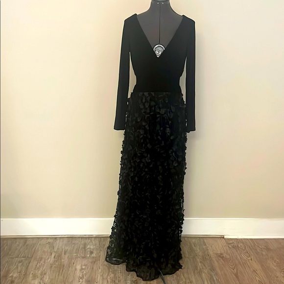 Xscape Dresses & Skirts - Xscape Black Long Sleeve V-Neck Evening Gown